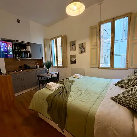 Apartman Romantic 1 Min From Piazza Del Campo Siena