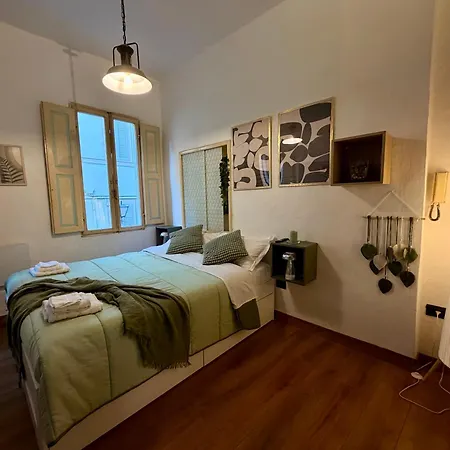 Romantic 1 Min From Piazza Del Campo *