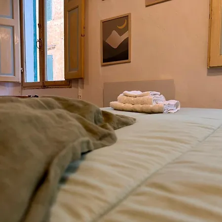 Romantic 1 Min From Piazza Del Campo *