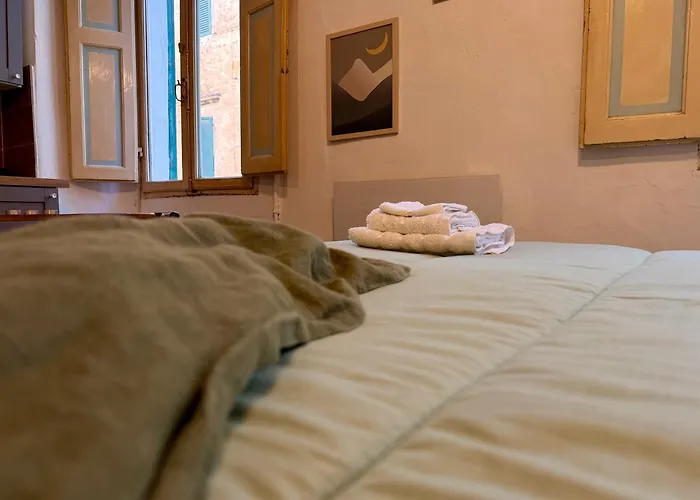 Romantic 1 Min From Piazza Del Campo *